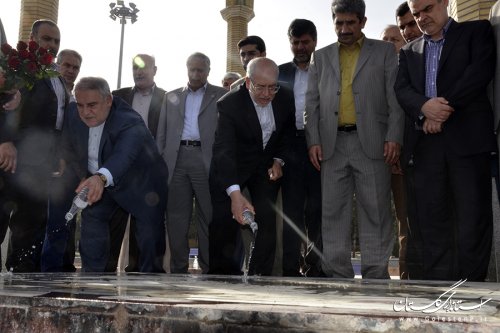 استقبال استاندار گلستان از وزیر صنعت، معدن و تجارت در فرودگاه گرگان
