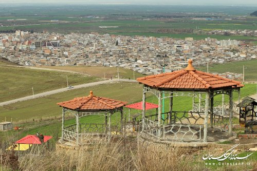 جاذبه های گردشگری شهرستان آزادشهر