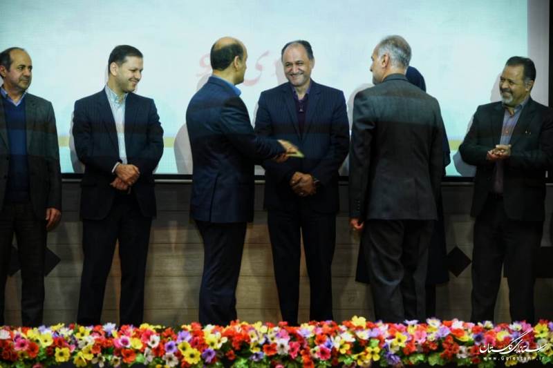 با حضور استاندار گلستان ؛  رونمایی از سند مدل مرجع معماری سازمانی انجام شد