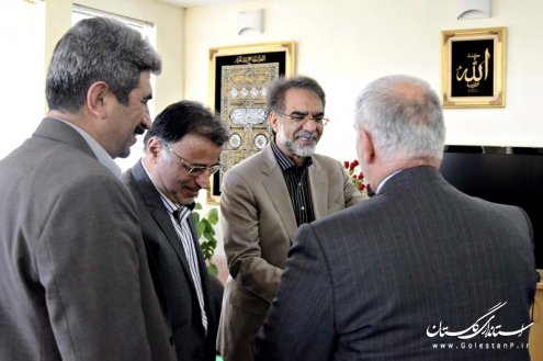 معاون وزير صنعت، معدن و تجارت با استاندار گلستان ديدار كرد