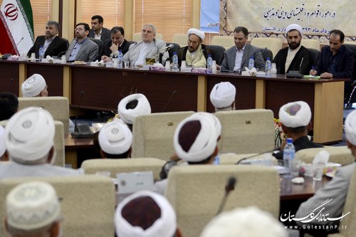 استاندار گلستان: مواضع روحانیت اهل سنت در ایجاد وحدت در منطقه قابل تقدیر است