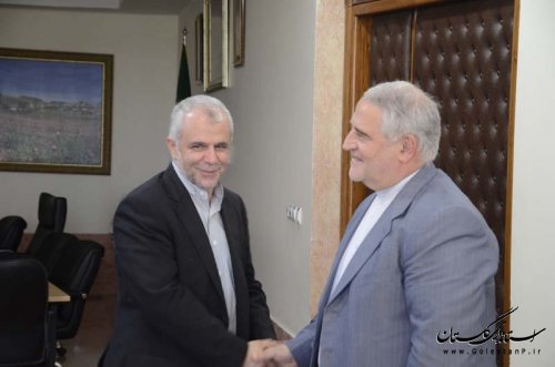 نشست صمیمی استاندار گلستان با مدیران استانی و کشوری سازمان حج و زیارت