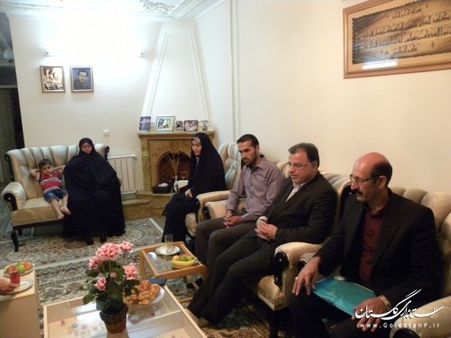 دیدار معاون استاندار با خانواده های شهیدان جلالی و حاجی میرقاسمی