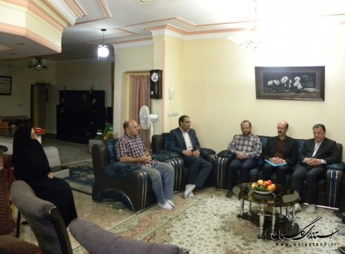 دیدار معاون استاندار با خانواده های شهیدان جلالی و حاجی میرقاسمی