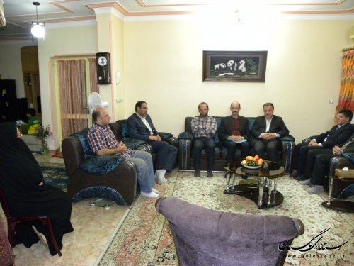 دیدار معاون استاندار با خانواده های شهیدان جلالی و حاجی میرقاسمی