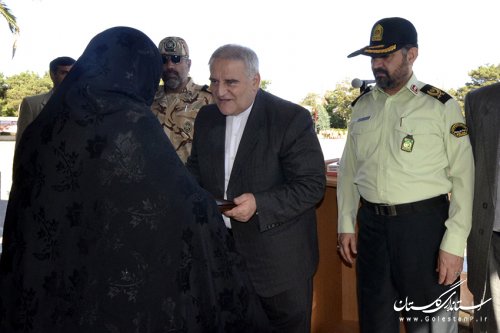 استاندار گلستان در مراسم صبحگاه ارتش؛ دفاع مقدس میراث بزرگ و ماندگار ماست