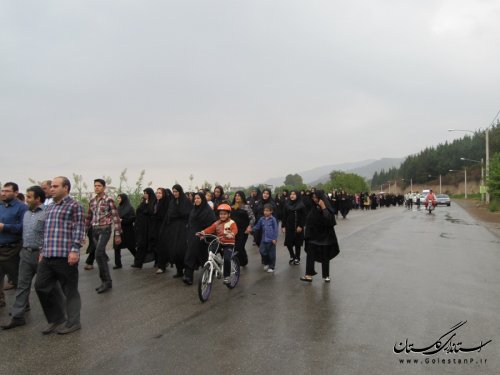 برگزاری همایش پیاده روی خانوادگی در رامیان