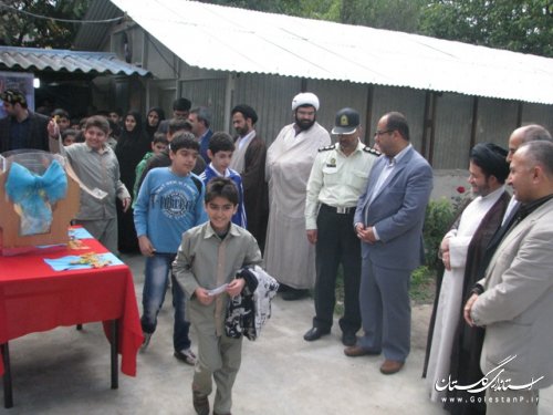 جشن عاطفه‌ها در مدارس علی آباد کتول برگزار شد