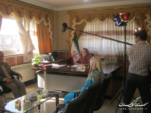 تصاویری از فرماندار شهرستان ترکمن در محل کار و کنار خانواده