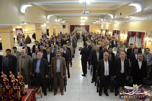استاندار گلستان: بزرگترین دغدغه دولت و استان توسعه صادرات است