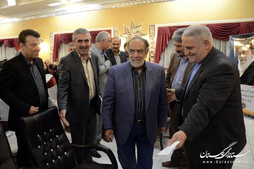 استاندار گلستان: بزرگترین دغدغه دولت و استان توسعه صادرات است