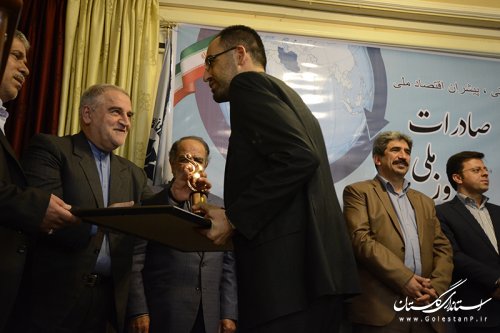 استاندار گلستان: بزرگترین دغدغه دولت و استان توسعه صادرات است