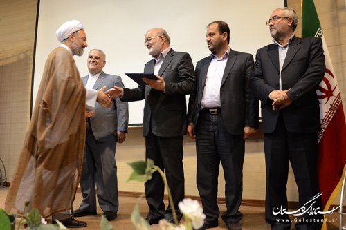 استاندار گلستان: حساسیت ما پاک دستی و پاک چشمی در دستگاههای اجرایی است 