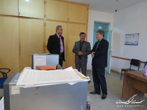 بازدید سرزده فرماندار از مدیریت کمیته امداد امام خمینی (ره) و جهاد کشاورزی