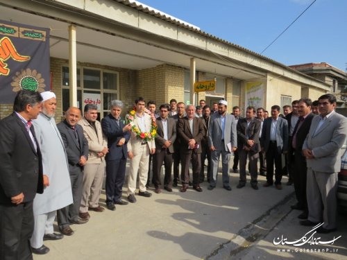 مراسم تجلیل از احمد ایری مدال آور ملی پوش والیبال نشسته ایران برگزار شد