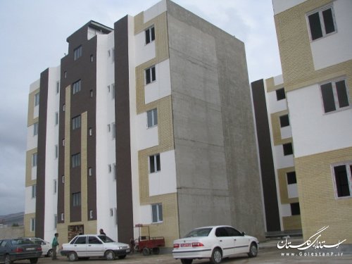 فرماندار کلاله از مجتمع 60 واحدی عباس زاده بازدید کرد
