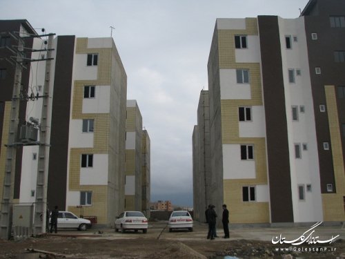 فرماندار کلاله از مجتمع 60 واحدی عباس زاده بازدید کرد