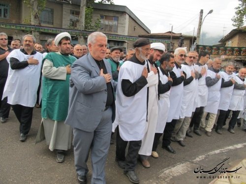 حضور استاندار در عزاداری باشکوه و اقامه نماز ظهر عاشورا در رامیان