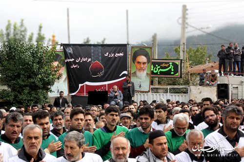 حضور استاندار در عزاداری باشکوه و اقامه نماز ظهر عاشورا در رامیان