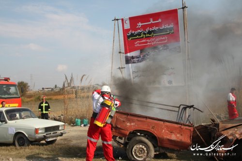 حضور فرماندارشهرستان ترکمن در مانور تصادف جاده ای زنجیره ای در شرایط واقعی