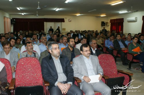 دومين همايش حقوق مسافر توسط دست اندر كاران حمل و نقل جاده اي استان برگزار شد