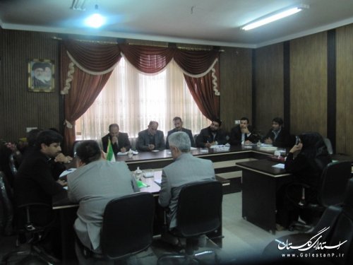 نشست فرماندار گمیشان با مدیر عامل صندوق مهر امام رضا(ع)استان گلستان