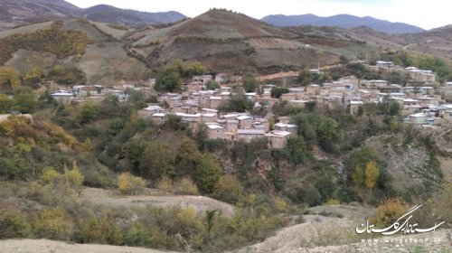 قره جانلو از احداث 100 پله در یکی از معابر روستای قلعه قافه پایین خبر داد