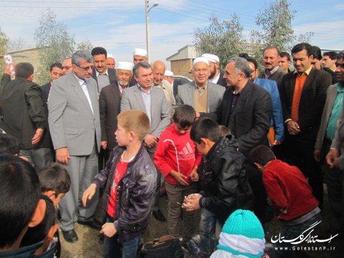 کلنگ زنی احداث مدرسه "خیر ساز" در روستای قرمسه شهرستان گمیشان