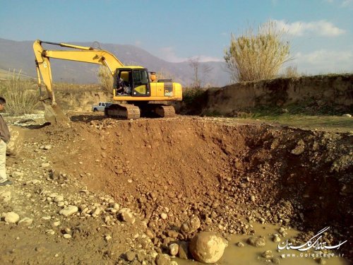 جلوگیری از برداشت بی رویه  مصالح  بستر رودخانه در صادق آباد گالیکش