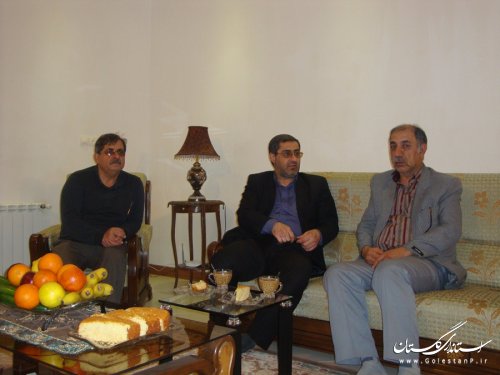 دیدار فرماندار مینودشت با خانواده های آزاده و جانباز شهرستان 