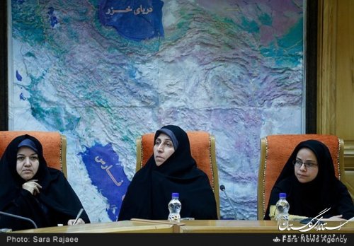 نشست سراسری سالانه مدیران کل امور بانوان و خانواده استانها برگزار شد