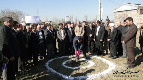 کلنگ احداث کلینیک تخصصی نوکنده به زمین زده شد