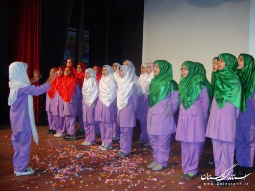 جشن انقلاب ویژه بانوان در بندرگز برگزار شد