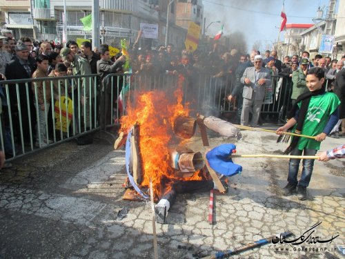 گزارش تصویری از حضور گسترده مردم بندرترکمن در راهپیمایی 22 بهمن