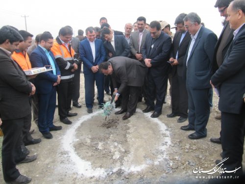 افتتاح و آغاز عملیات اجرایی چند پروژه عمرانی در شهرستان گمیشان 