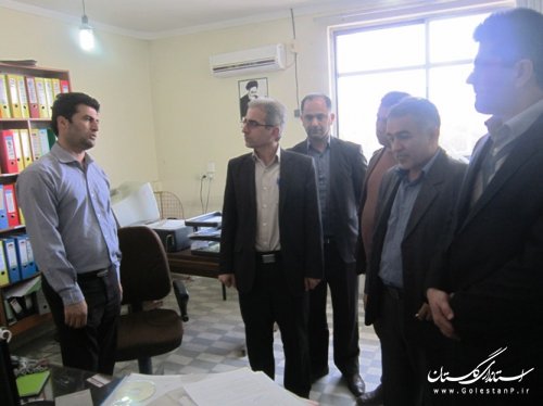 بازدید سرزده فرماندار کردکوی از ادارات شهرستان