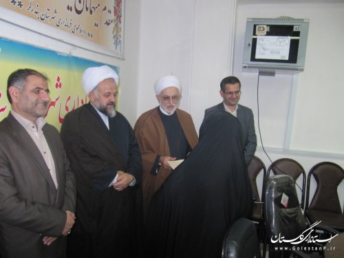 از کمیته های برتر ستاد دهه فجر بندرگز تجلیل شد