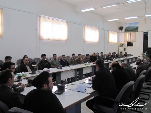 بستر سازی مناسب دهیاران زمینه جذب گردشگران به روستاها را فراهم می آورد