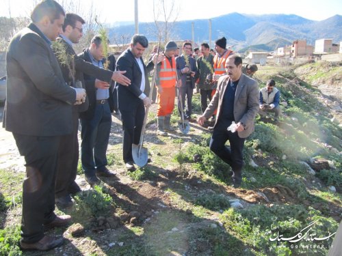 منابع طبیعی یک موهیبت الهی و جنگل کارخانه اکسیژن سازی است