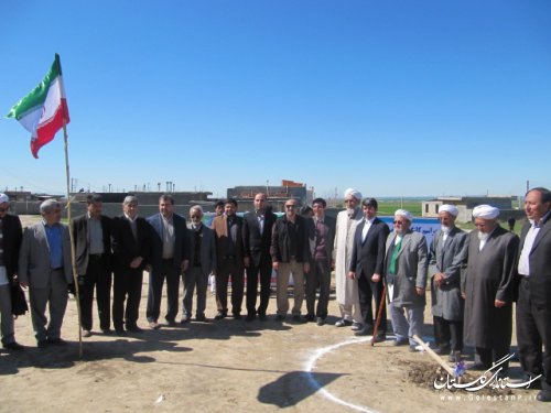 کلنگ احداث یک مدرسه خیریه 6 کلاسه در شهر فراغی کلاله به زمین زده شد