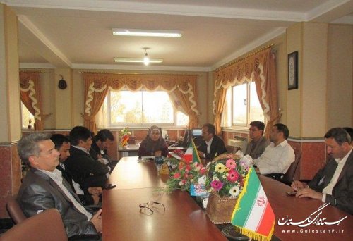 جلسه داخلی کارکنان فرمانداری ترکمن برگزار شد