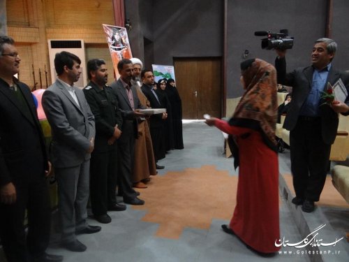 همایش بزرگداشت مقام زن در کلاله برگزار شد