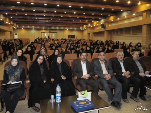 سیره و روش زندگی حضرت فاطمه (س) بهترین الگو برای زنان جامعه ما است