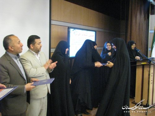 جامعه را از فاطمه ستایی به فاطمه شناسی سوق دهیم