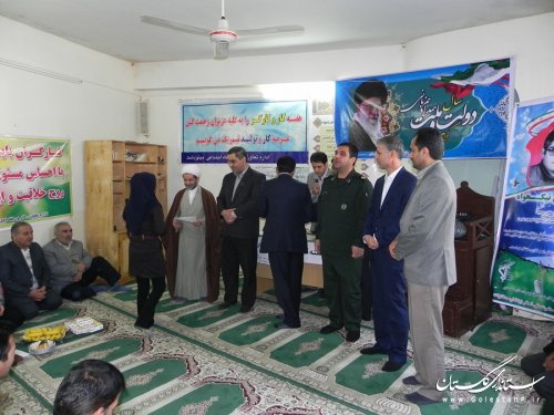 تجلیل از کارگران نمونه شهرستان مینودشت