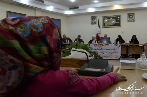 دیدار صمیمانه استاندار گلستان با فرزندان تحت سرپرستی بهزیستی