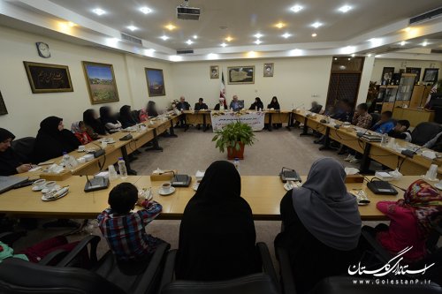 دیدار صمیمانه استاندار گلستان با فرزندان تحت سرپرستی بهزیستی