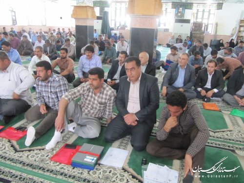 مراسم تجلیل از کارگران شهرداریها و دهیاریهای شهرستان رامیان 