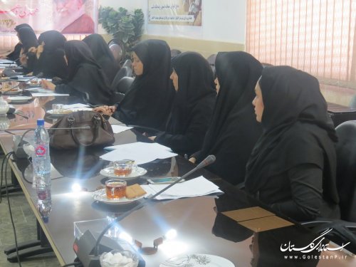 باید در راستای پرکردن اوقات فراغت بانوان و توانمندسازی آنها تلاش کنیم