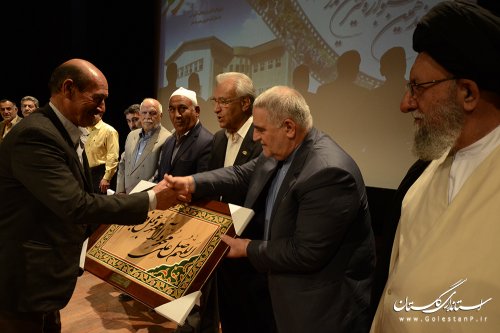 خیرین مدرسه ساز شجره قدرتمندی در نظام اسلامی هستند